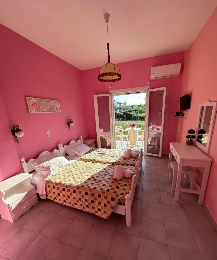 Telis Apartments One Roda  Luaran gambar